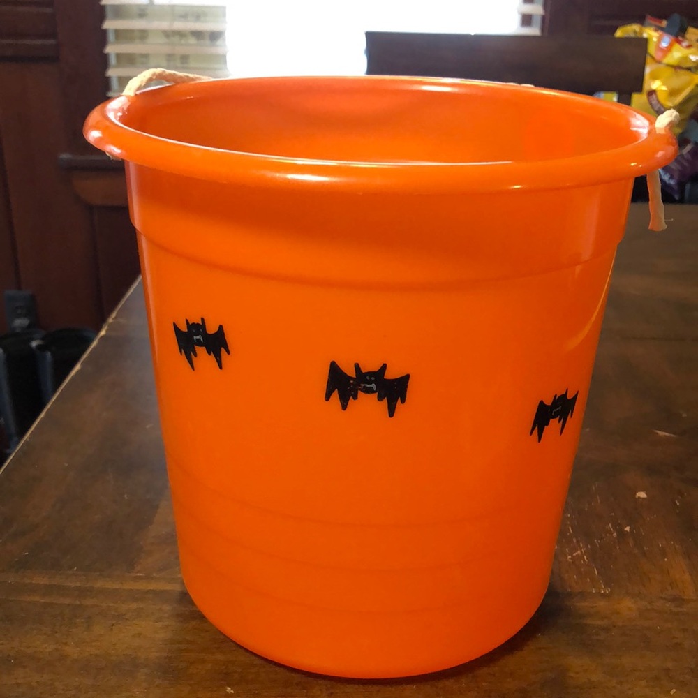 Orange Trick-or-Treat Bucket - Picture 2 of 5